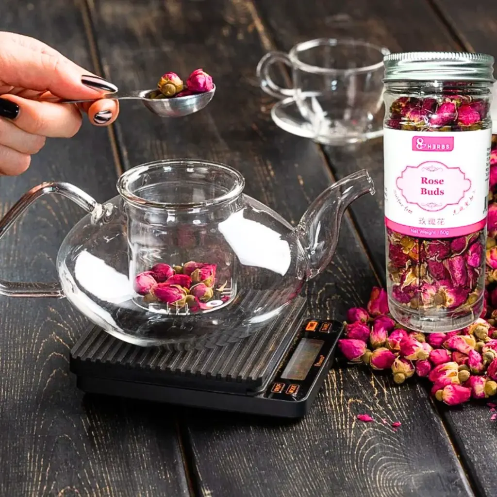 [8 herbs] rose-buds_03.webp