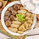 traditional-waxed-meat-rice_04.webp