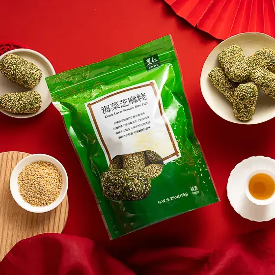 green-laver-sesame-rice-puff-02.webp
