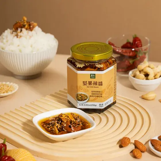 nut-chilli-sauce_05.webp